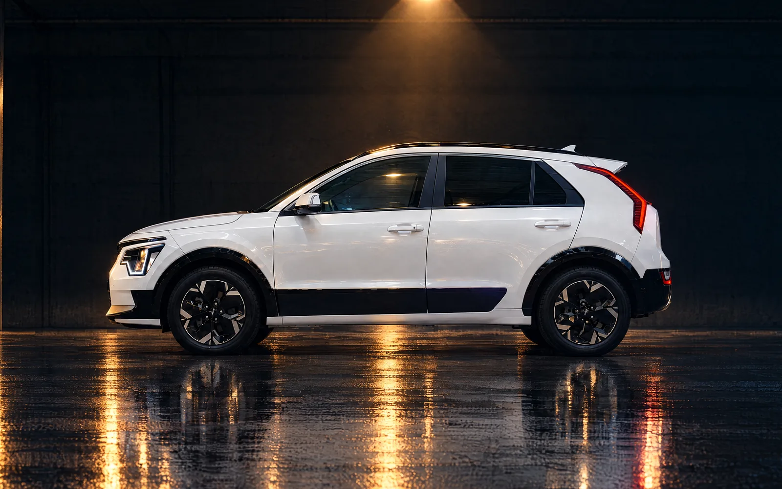 Kia e-Niro, witte elektrische compacte auto